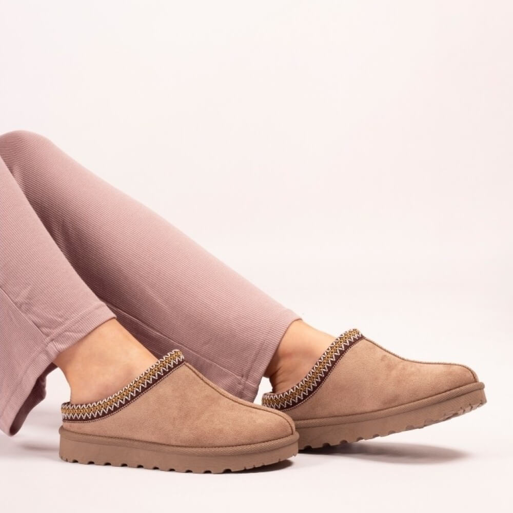 Person wearing Slippers