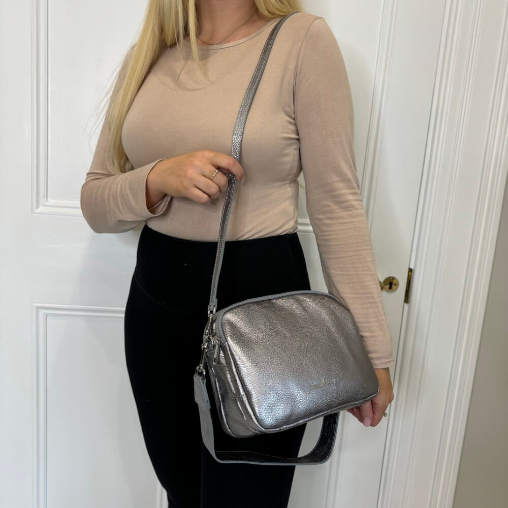 Marco Moreo Leather Shoulder Bag 1768 Plomo Dark Silver