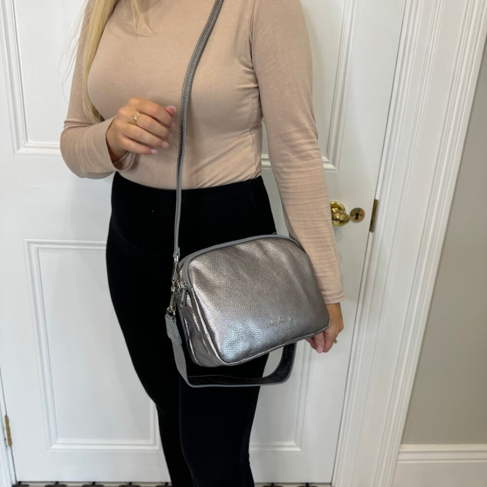 Marco Moreo Leather Shoulder Bag 1768 Plomo Dark Silver