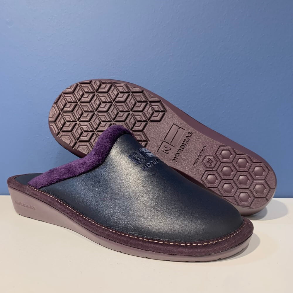 Nordikas 238/8 Leather Slippers-NAVY
