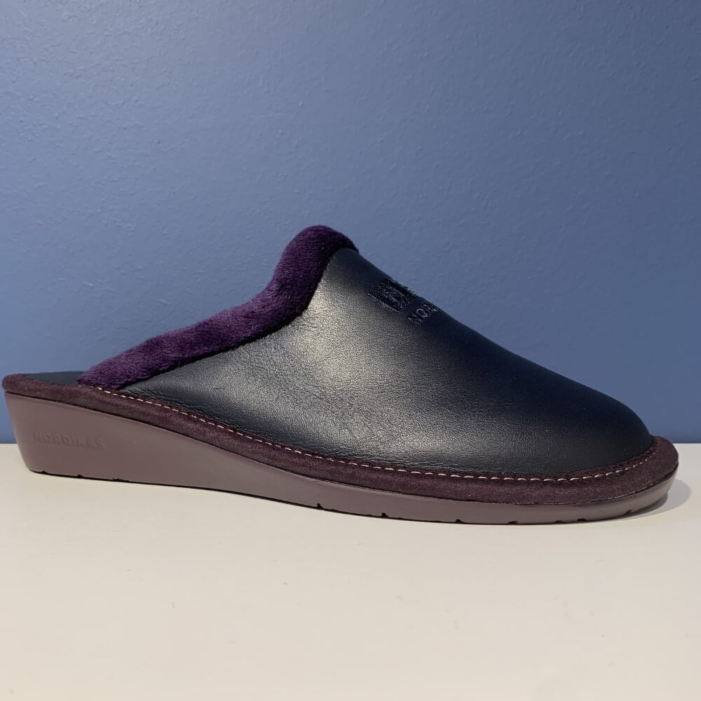 Nordikas 238/8 Leather Slippers-NAVY