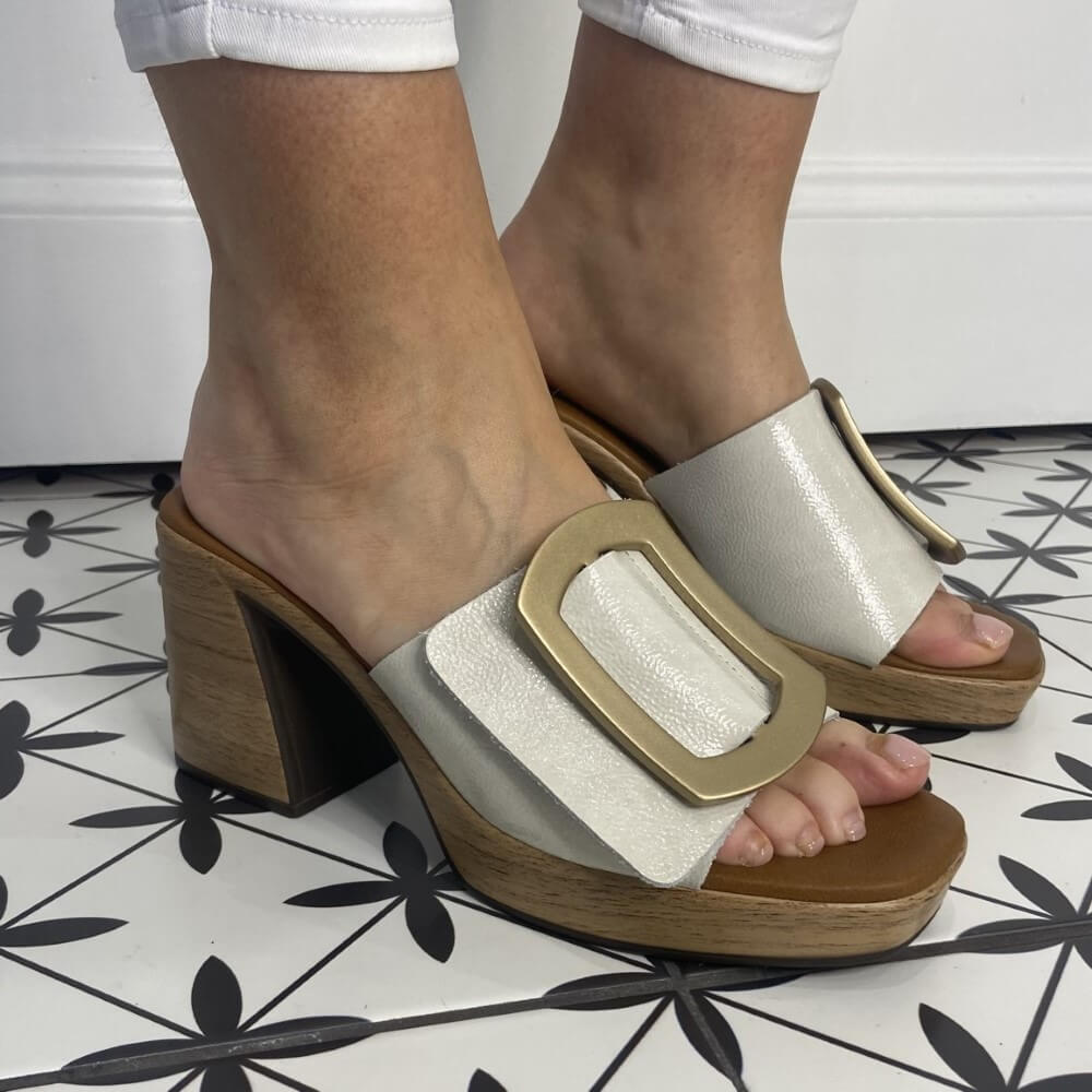 Oh! My Sandals 5394 Sandal-OFF WHITE