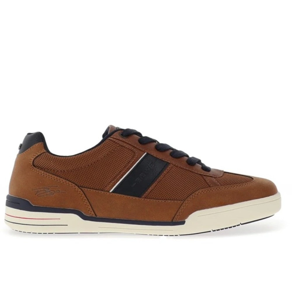 The Tommy Bowe Bennett Umber Tan trainer in Tan with Navy accents