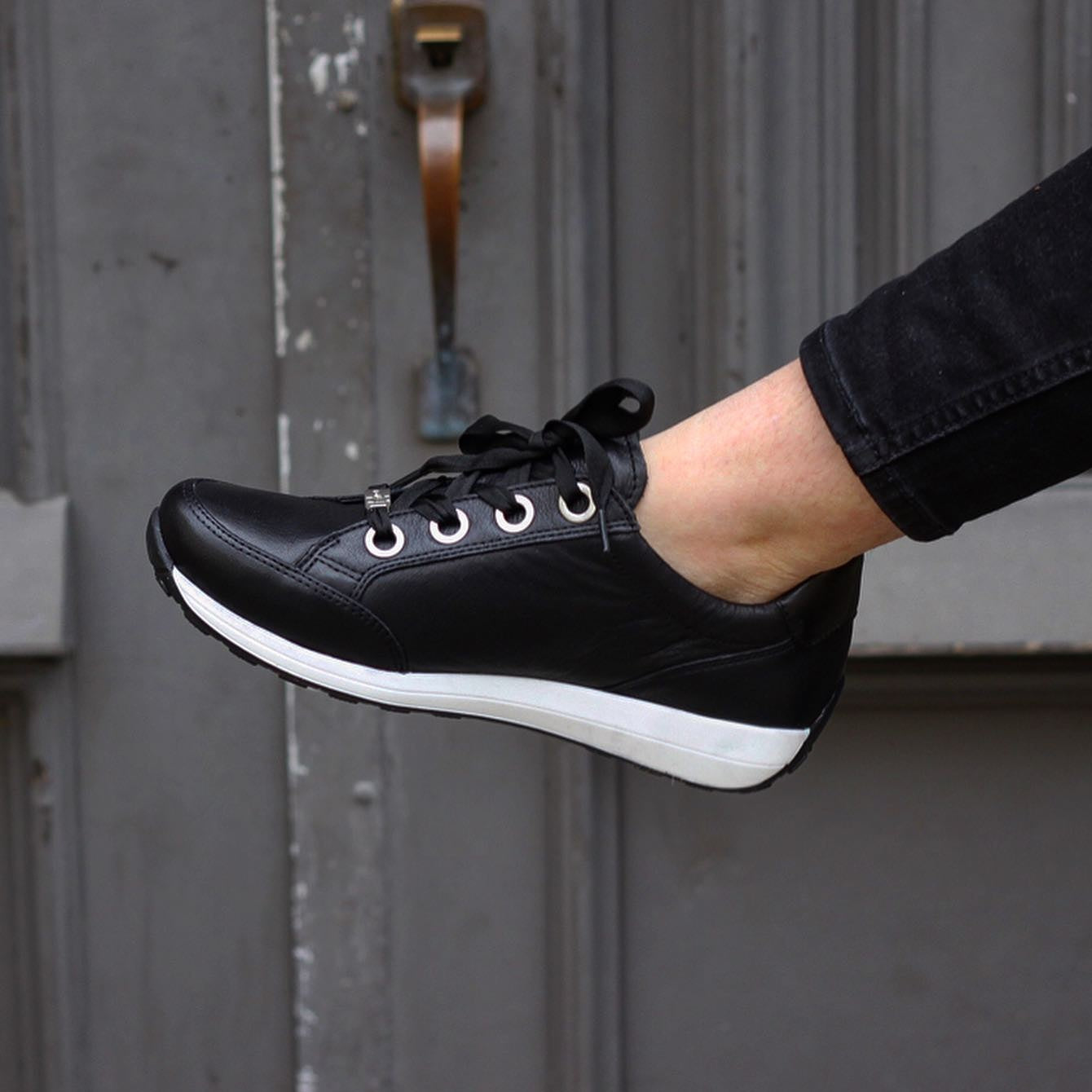 Ara 12-34587 Osaka H Fit-BLACK