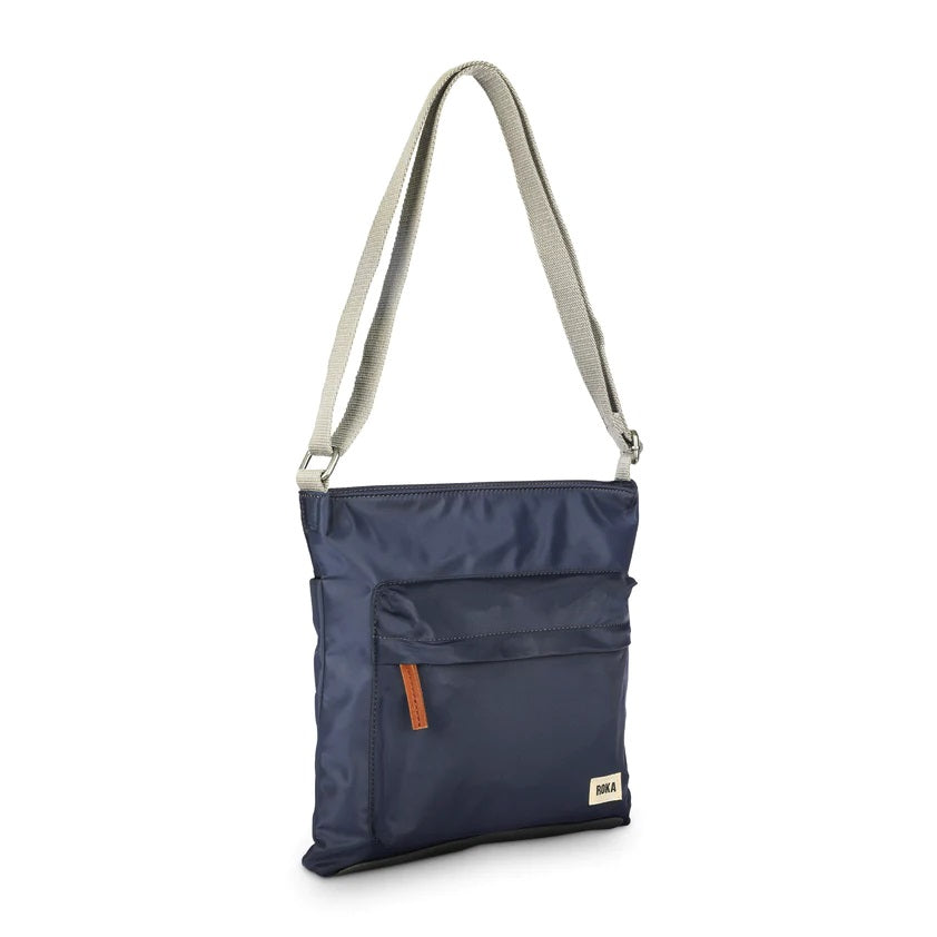 ROKA KENNINGTON SUSTAINABLE  CROSSBODY -MIDNIGHT