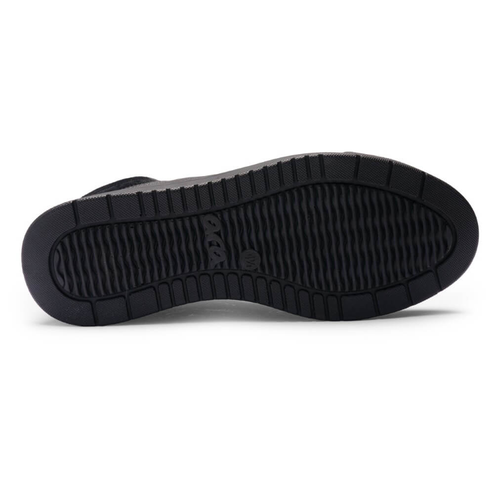 Black Leather Laced hi-top with a zipper