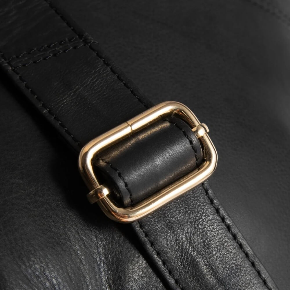 DEPECHE 15234 Chic Black Leather Bumbag