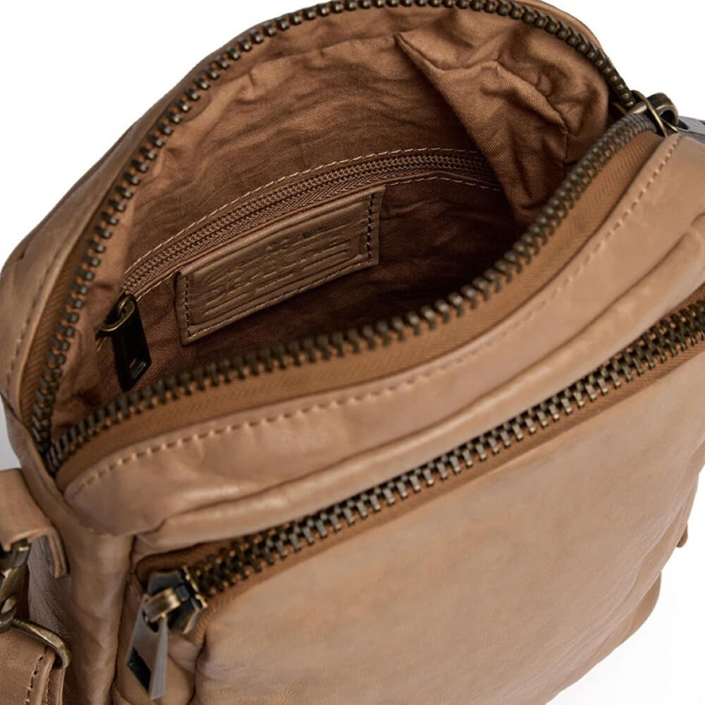 Depeche 15092 Powerfield Crossbody Camel Leather