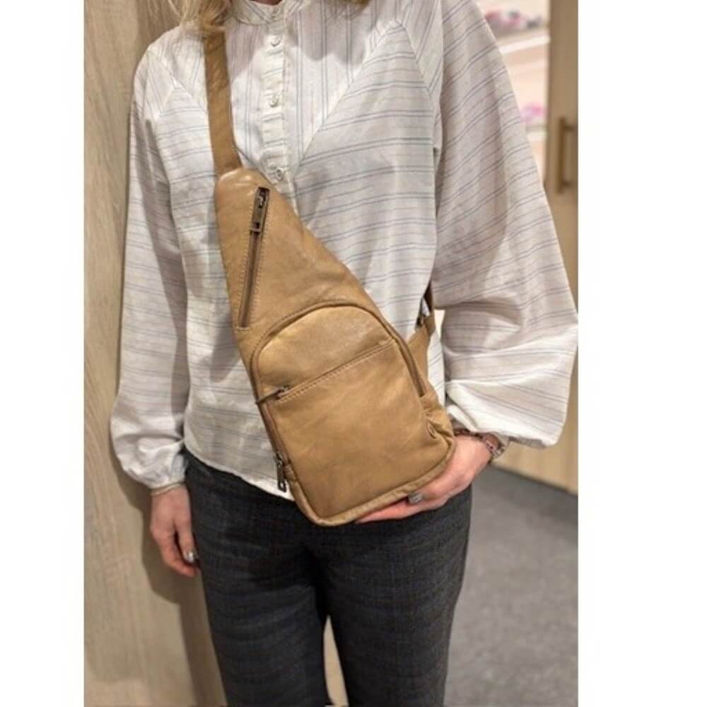 Depeche Powerfield Bumbag 11304 Camel Leather