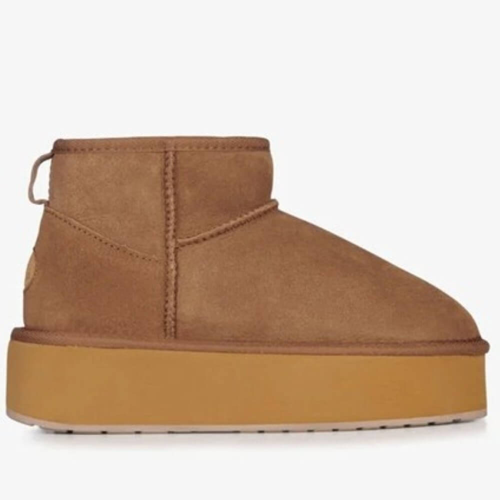 EMU Brown suede ankle boot on a white background EMU Stinger Micro Flatform Chestnut