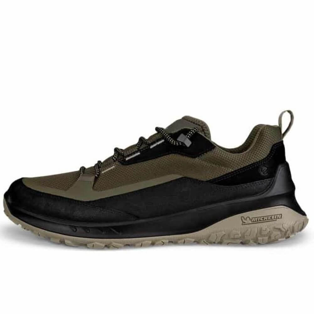 Ecco Ult-Trn 824254 Waterproof -TARMAC