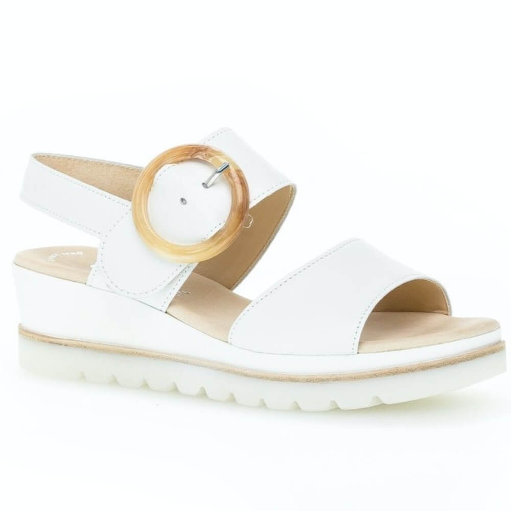Gabor  Yeo White sandal with wooden buckle on a white background