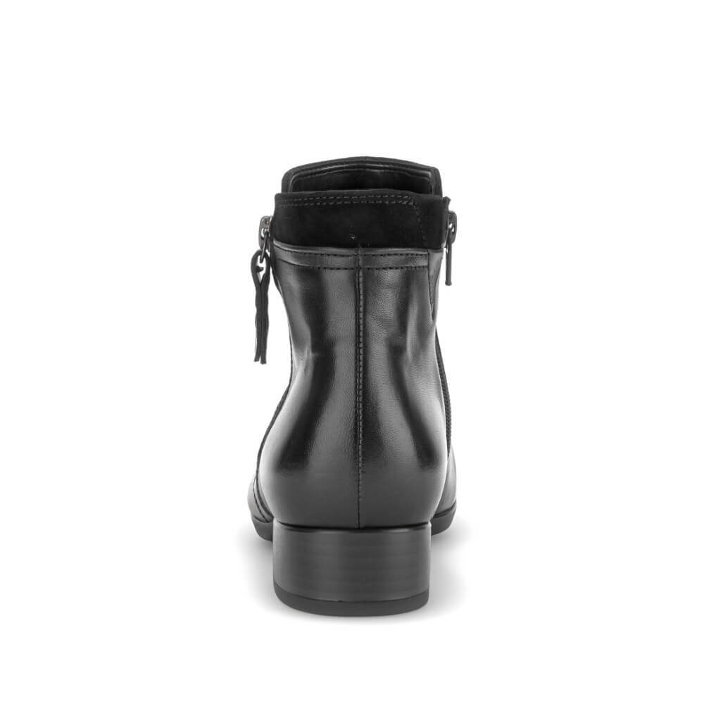 Gabor Briano 8031.02 Black Leather H-Fit Ankle Boot