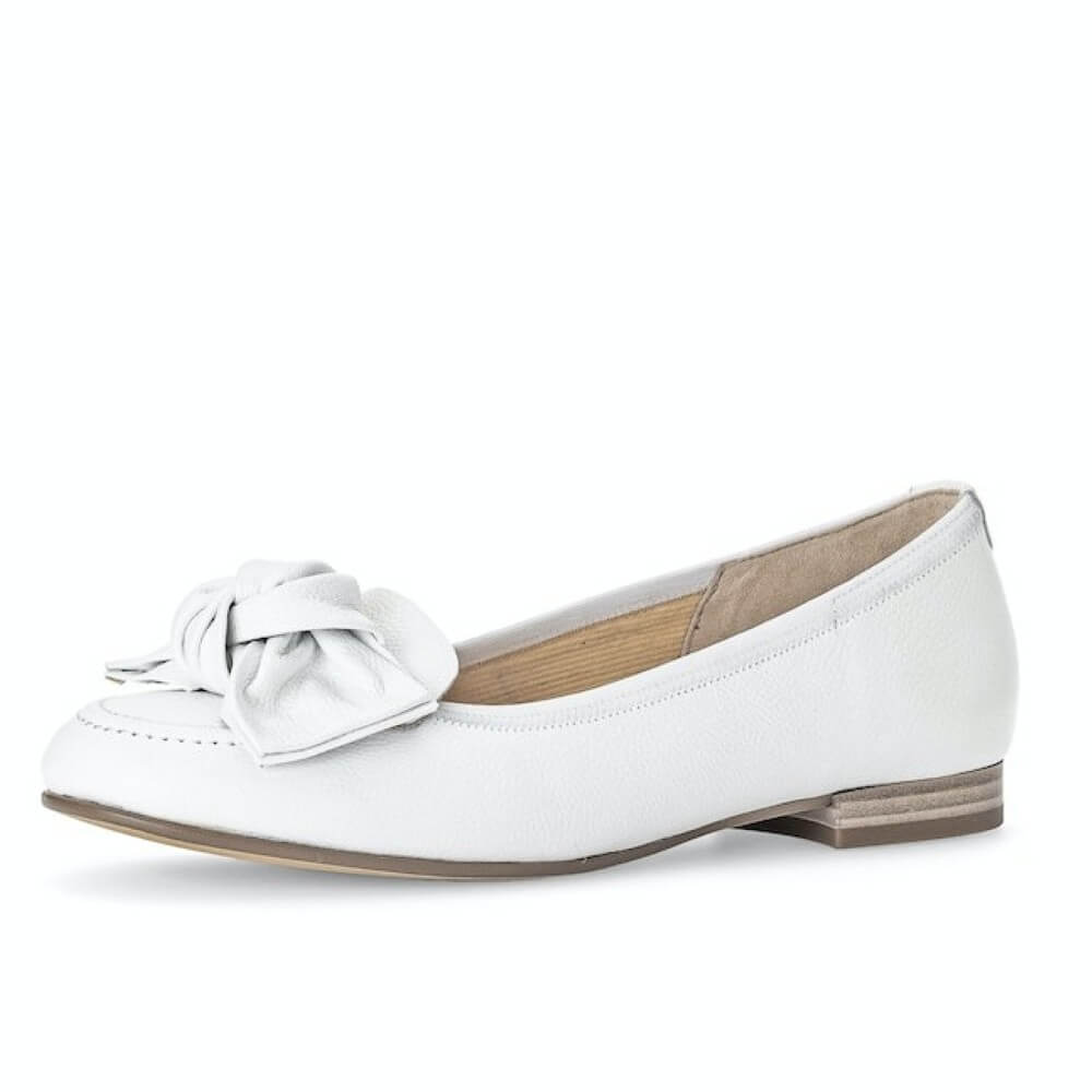 Gabor Camel Ballet Pumps42.612-WHITE