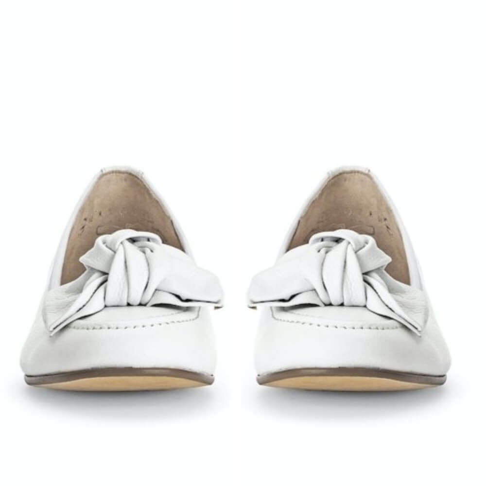 Gabor Camel Ballet Pumps42.612-WHITE