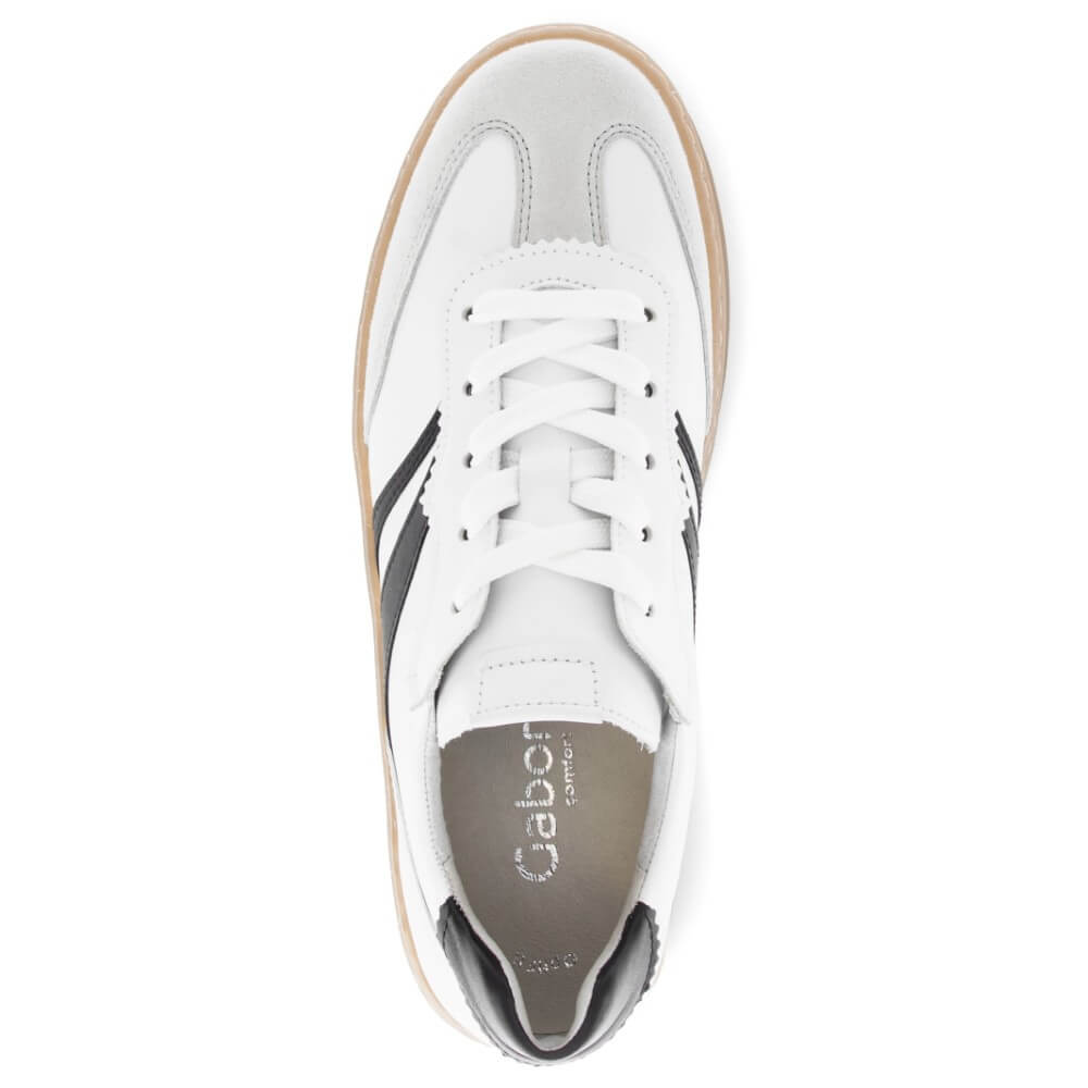 Gabor Dahma 86.475 White sneaker with black accents on a white background