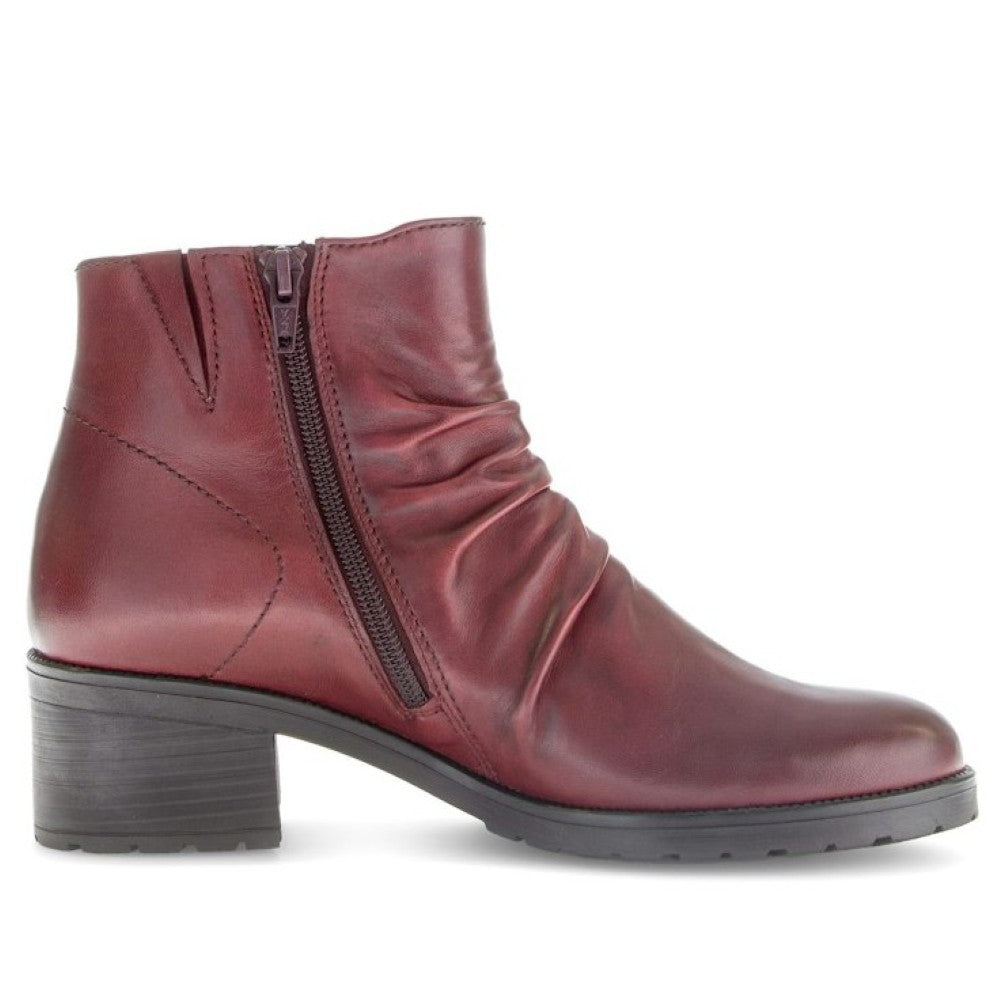 Maroon red ankle boot with a zipper on a white background Gabor Jenna Leather Ankle Boots 72.811 Deep Red