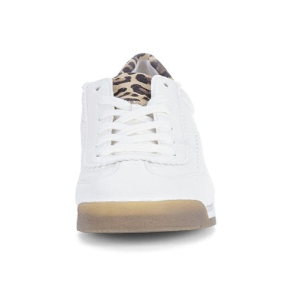Off white leather retro sneaker with a pop of Leopard