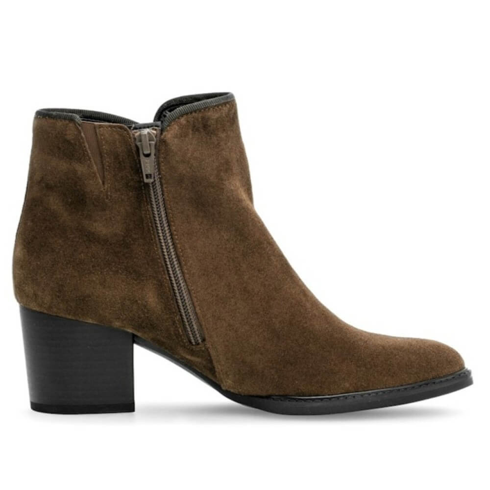 Brown suede ankle boot with a block heel on a white background Gabor Robina 72.990 Suede Ankle Boots Whiskey