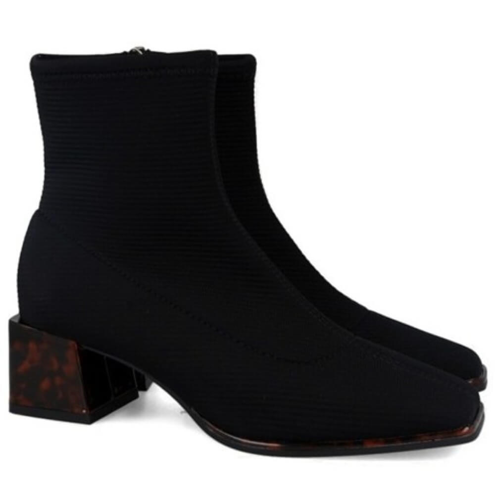 Gioseppo Black ribbed ankle boots with a block heel featuring a tortoiseshell pattern, shown against a plain white background.