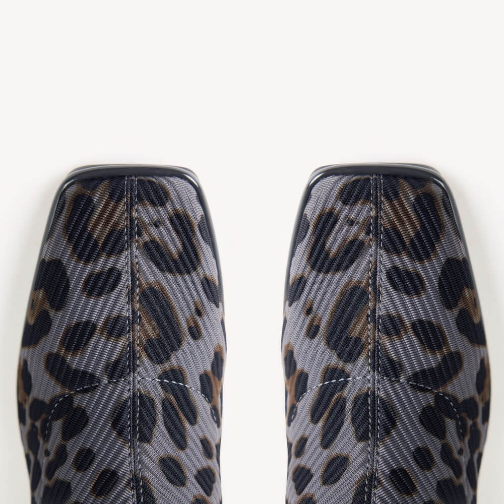 Gioseppo 80794 Grey Leopard Print Ankle Boot