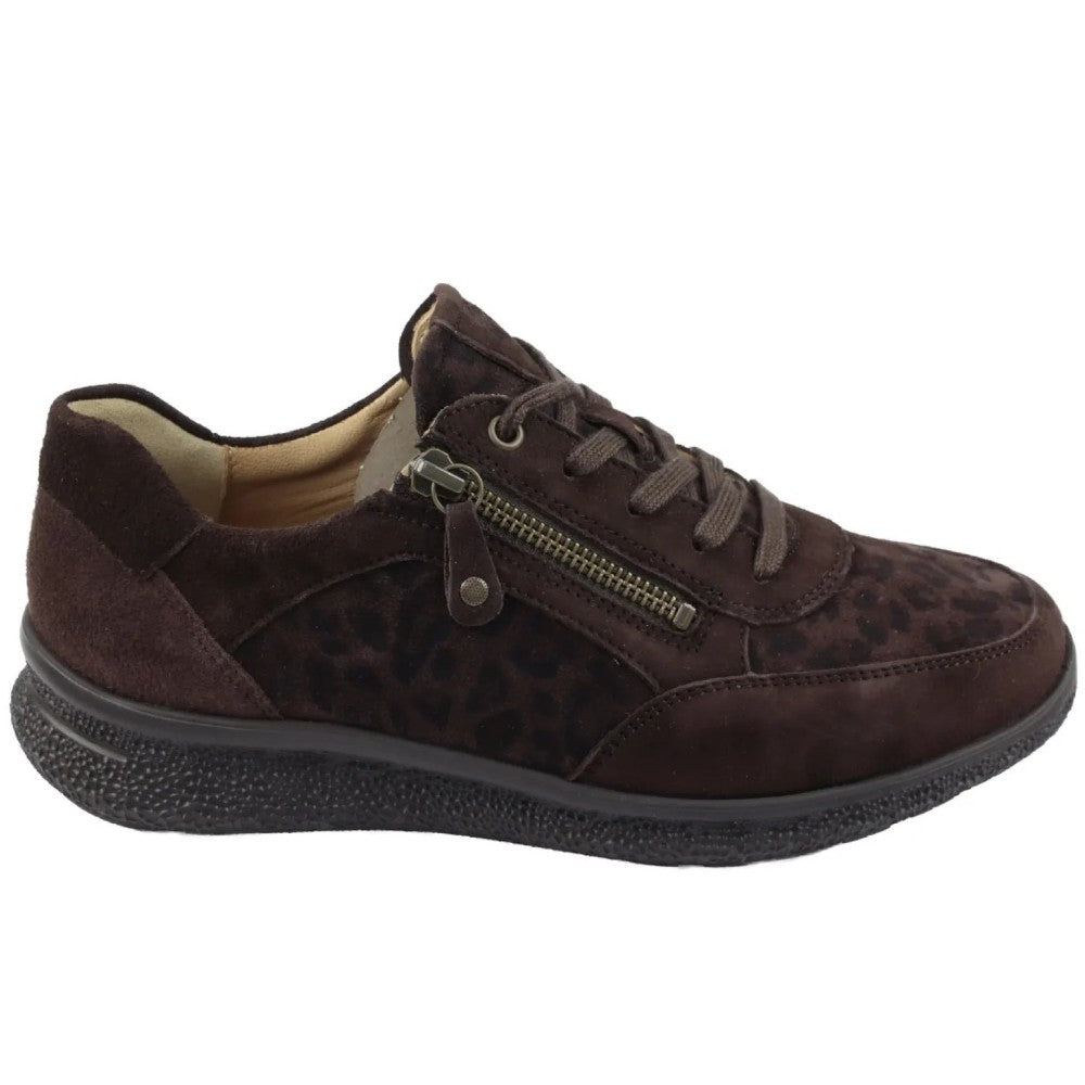 A Hartjes  dark brown Extra Wide sneaker with a mix of smooth suede and leopard-print fabric panels, featuring a side zipper, brown laces, and a textured black sole.