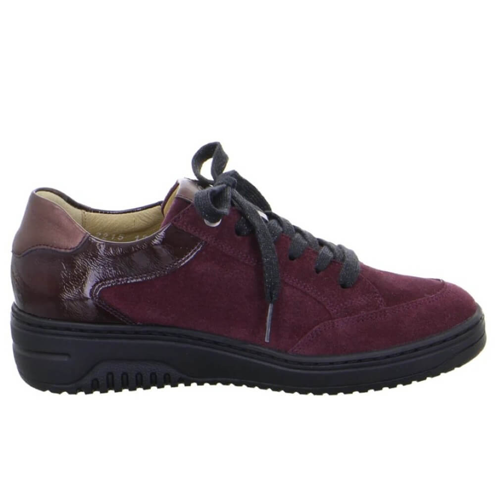 Hartjes Soul 162.1703 Extra Wide K-Fit Laced-up sneaker in aubergine