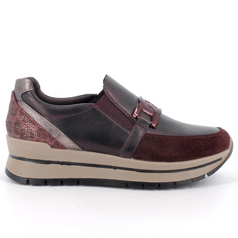 wine and Brown shoe with a strap on a white background Igi &amp; Co. Slip-on 86763-WINE
