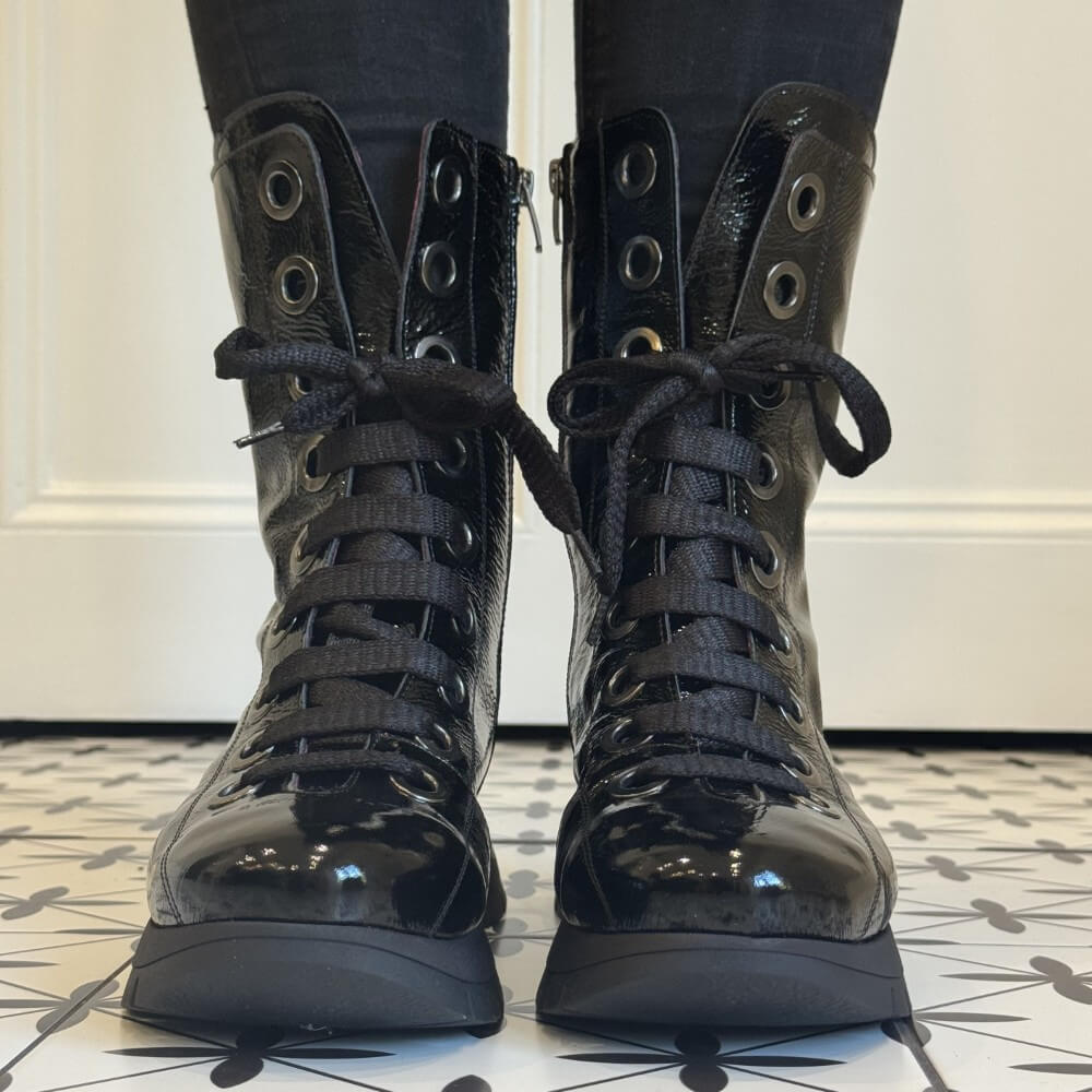 Black patent leather combat boot Jose Saenz Laced Boot 2272-BLACK features a patent leather finish