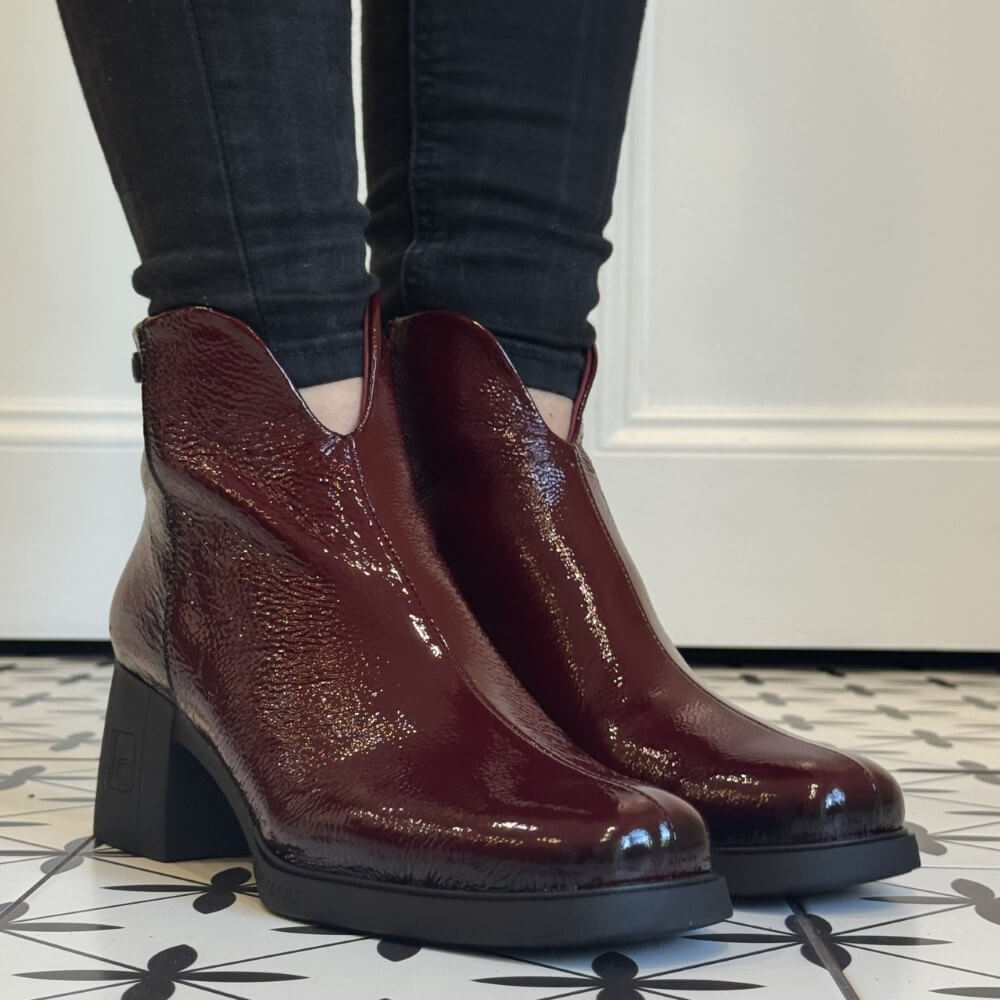 Jose Saenz Patent Leather Ankle Boot 5440-CHERRY RED