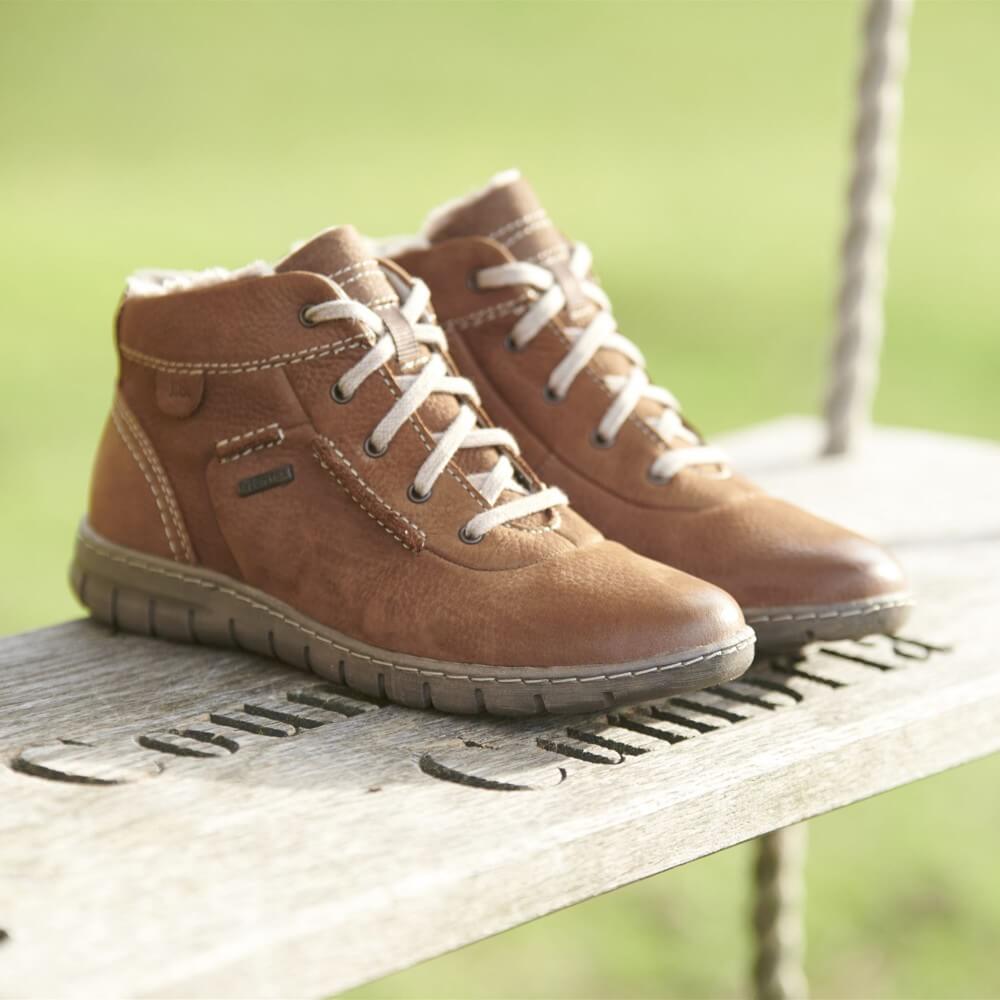 Josef Seibel Steffi 53 Waterproof Ankle Cognac