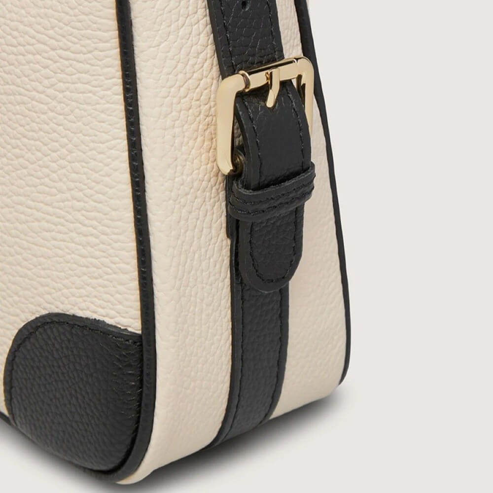 Cream and Black Leather Shoulder Bag Marco Moreo