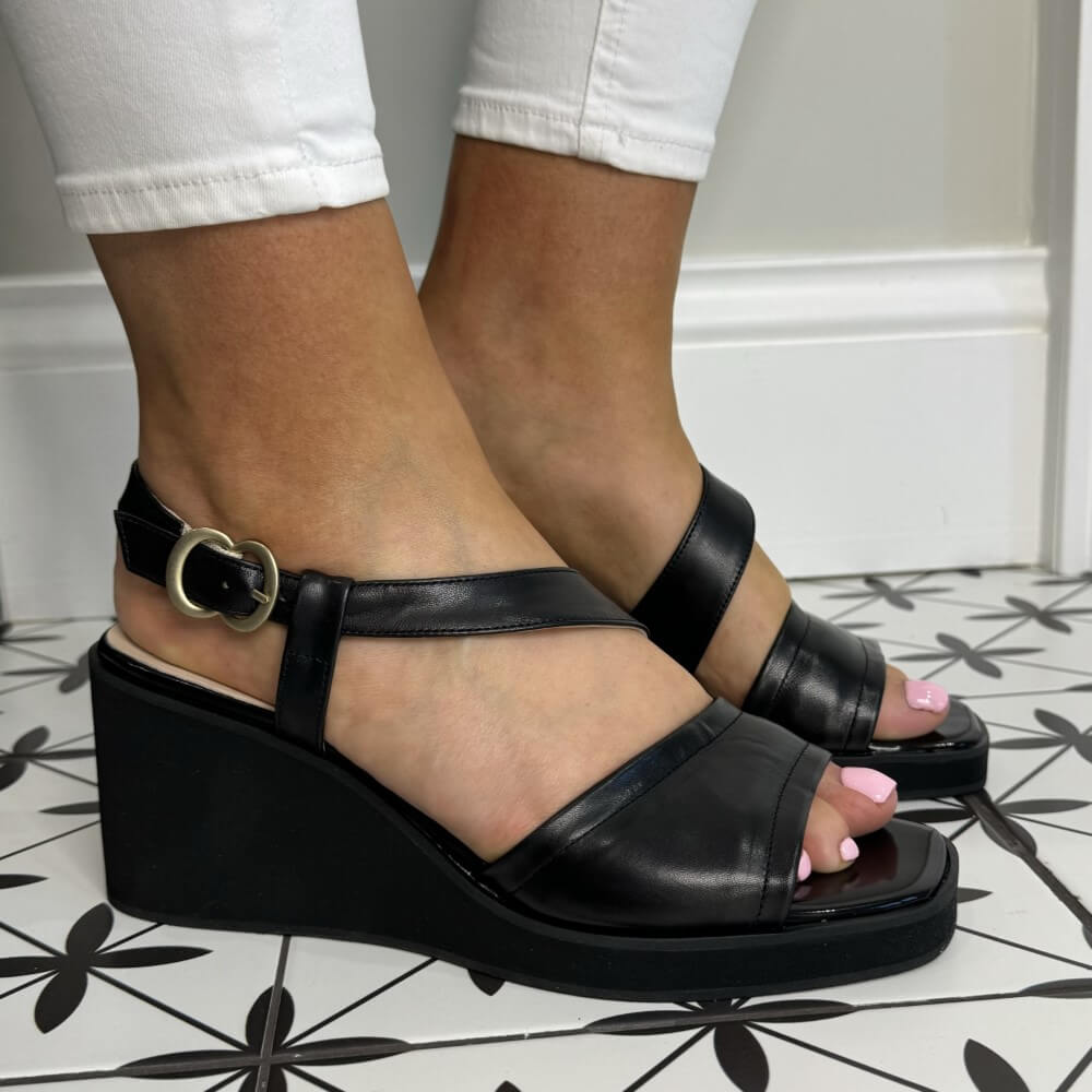 Marian 62901 Wedge Sandal -BLACK