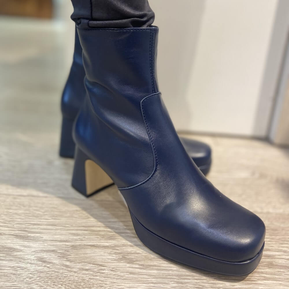 Marian 65802 Platform Ankle Boot-NAVY