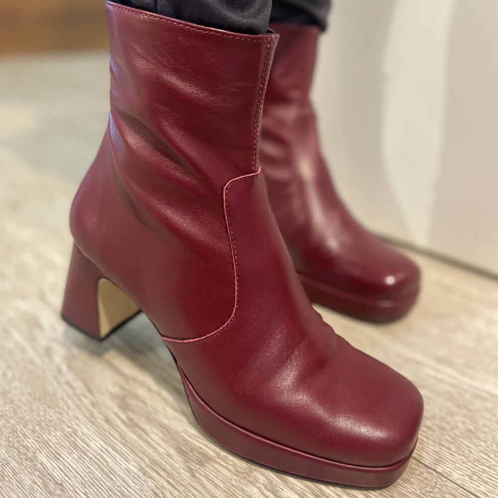 Marian 65802 Platform Ankle Boot-BORDEAUX