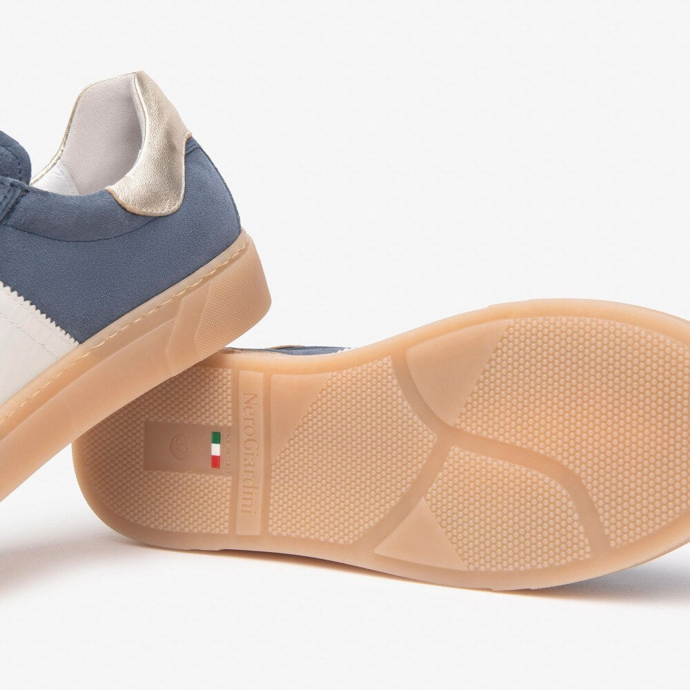 NeroGiardini E513004D Gum Sole Trainers Blue Suede