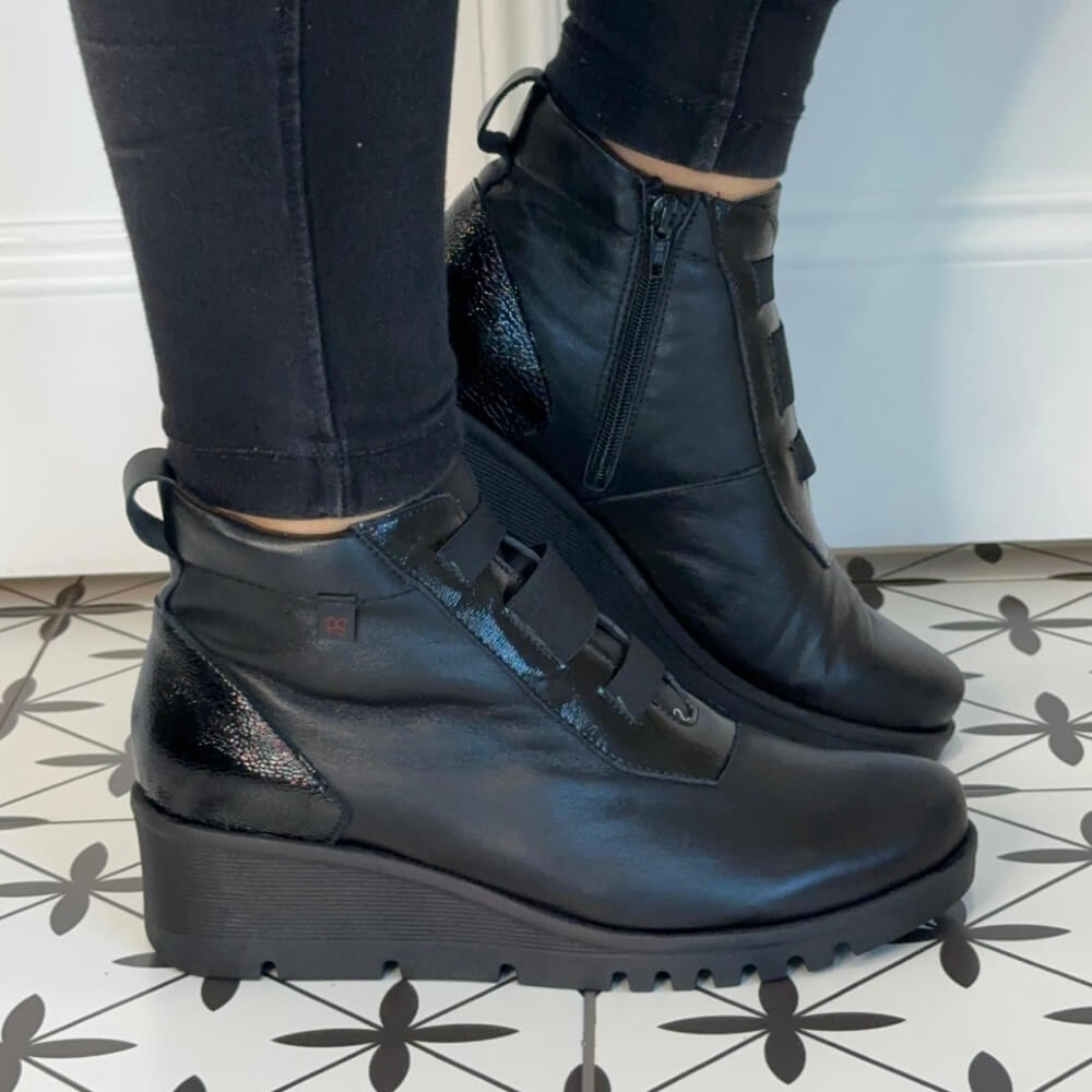 Pepe Saenz Wedge Ankle Boot 20869 Black