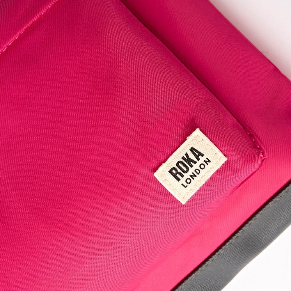 ROKA KENNINGTON SUSTAINABLE  CROSSBODY GRANITA RED NYLON
