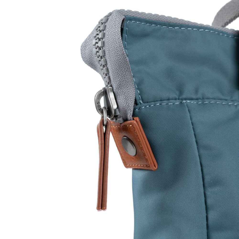 Roka Bantry B Backpack Small Airforce Blue