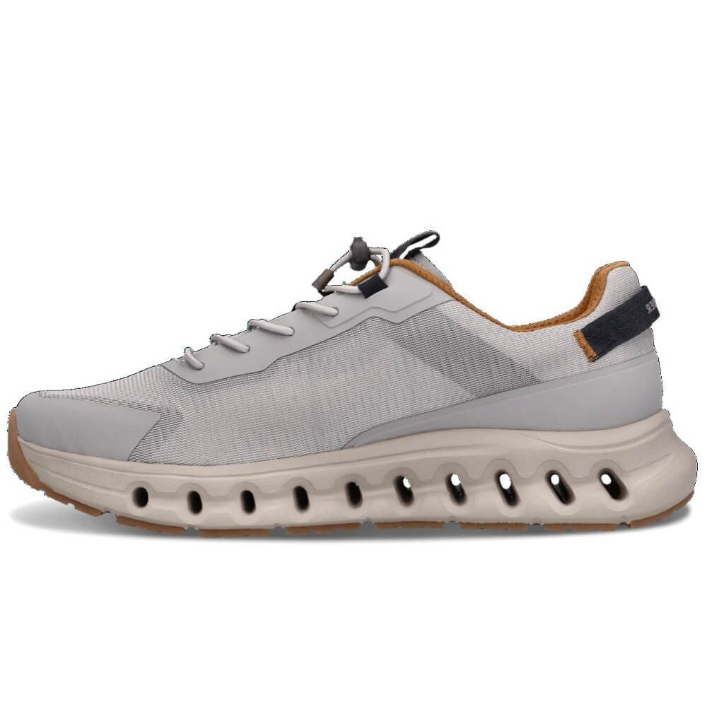 Salamander Light Grey Gents Sneaker on a white background 