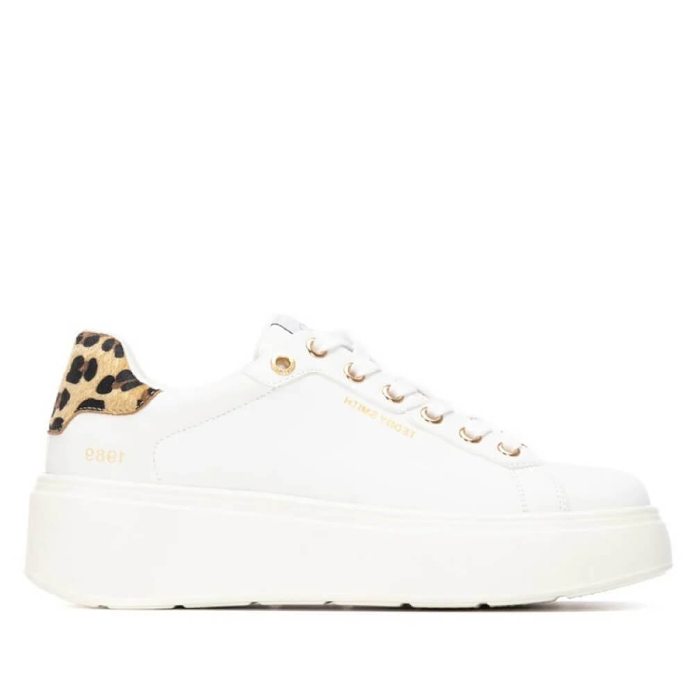 White sneaker with leopard print heel tab on a white background Teddy Smith Sneakers 120264 White Leopard