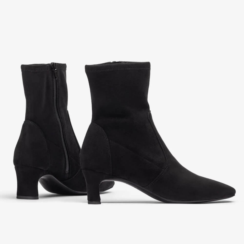 Pair of Unisa Jarret Ankle Boots Stretch Black