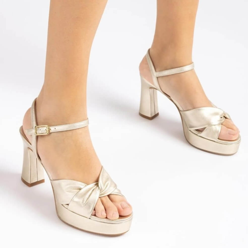 Unisa ONOA Platform Sandal-GOLD