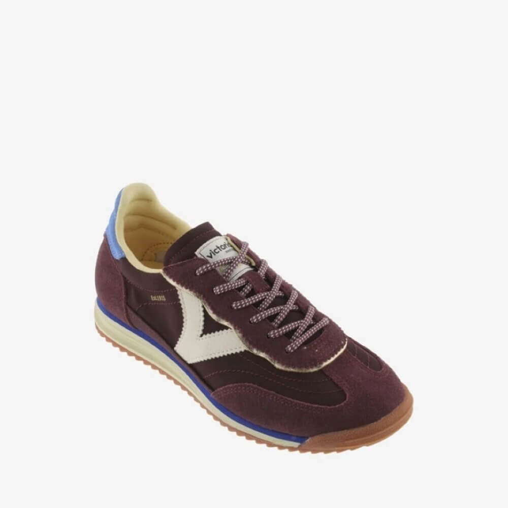 Maroon sneaker with a white 'V' logo on a white background VICTORIA SATURNO Sneakers 1158101-WINE