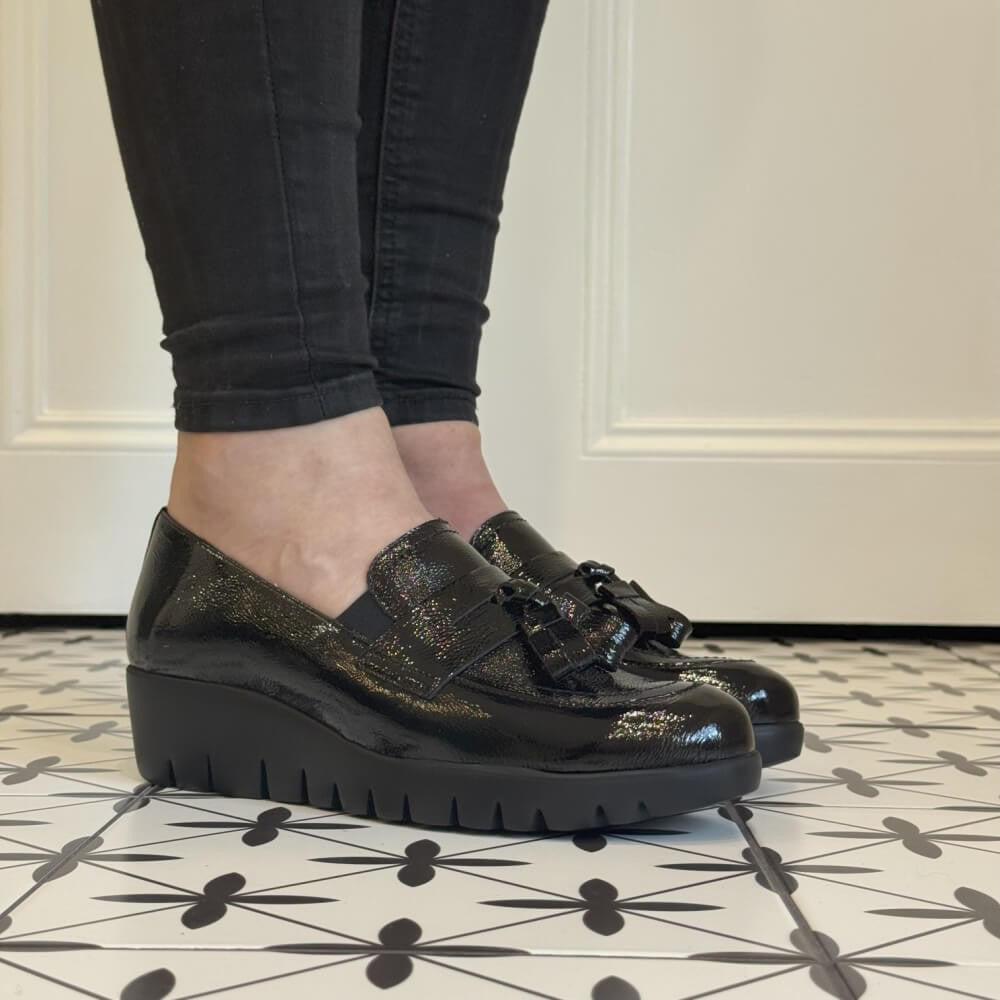 Black loafers worn with black pants Black loafers with tassels Wonders Fly 42 Leather Wedge C-33342-BLACK