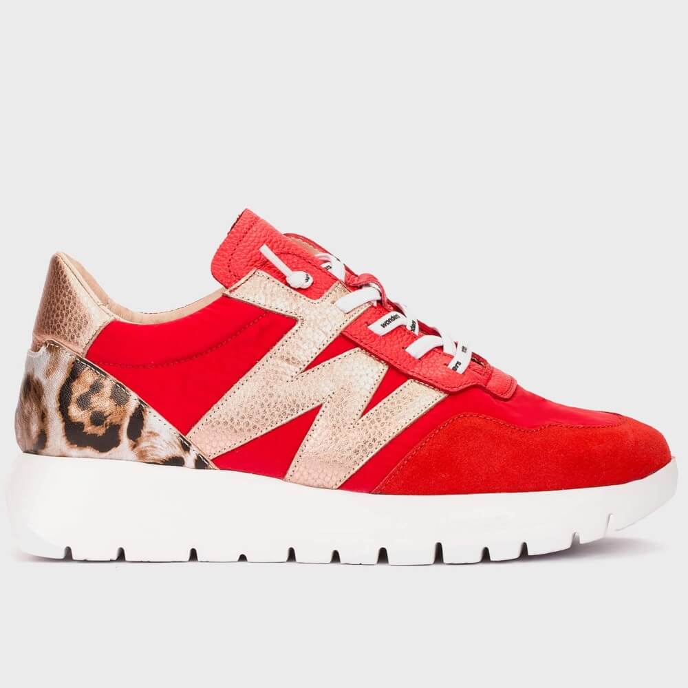 Wonders A-24100 red trainer with white soles and leopard patch