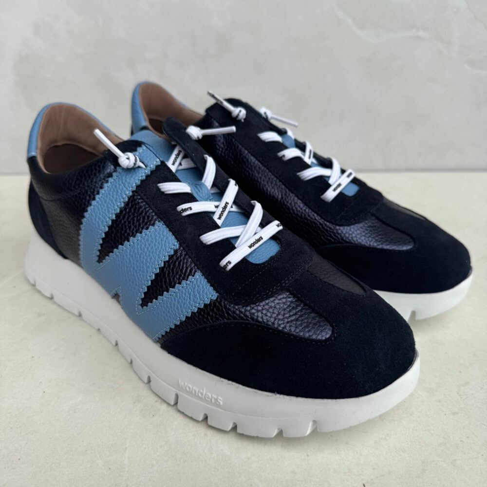 Navy and blue sneakers with white soles  Wonders Odisei 76 Racer Trainers  A-2476-NAVY