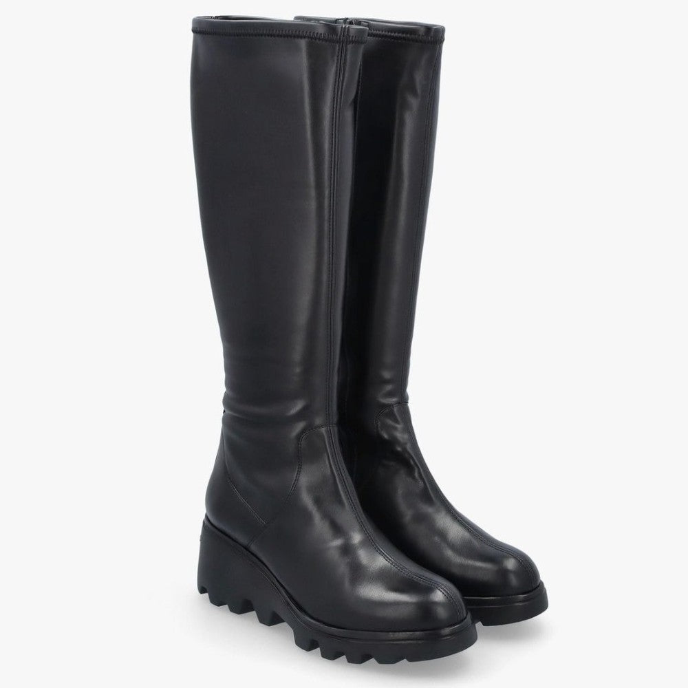 A pair of Wonders black leather knee-high boots with chunky lug soles, shown from a three-quarter angle on a light grey background.