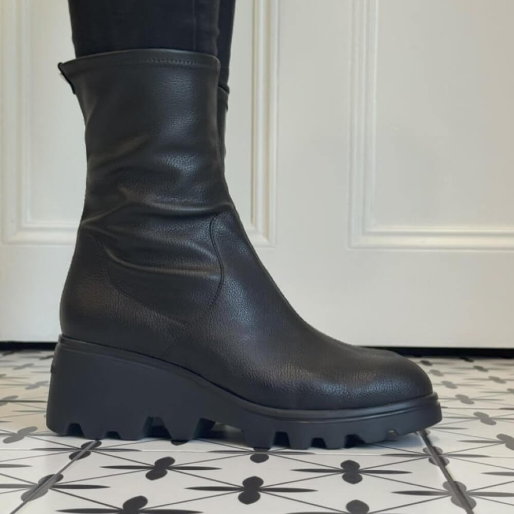 Wonders Toronto Stretch Leather Boot G-7017-BLACK