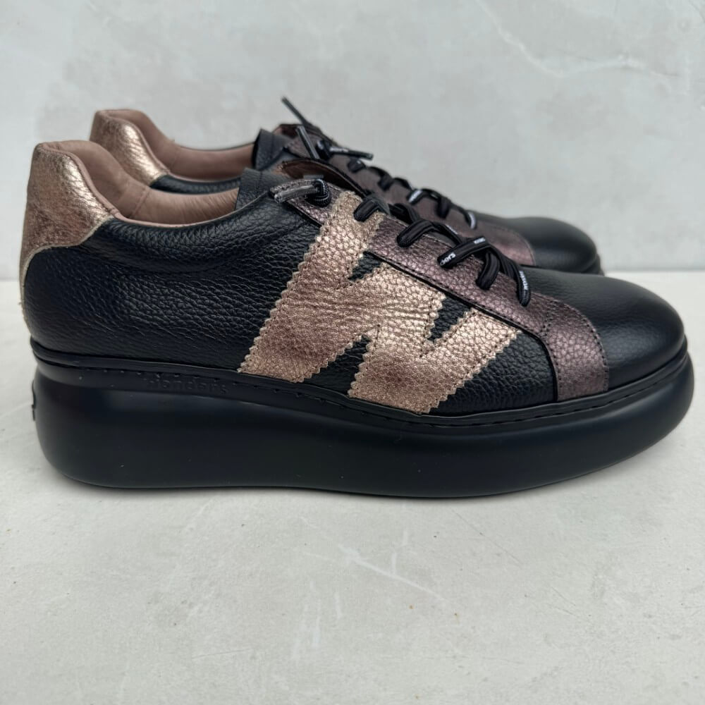 Black and bronze sneakers Wonders Zurich 70 Astra A-2670-BLACK 